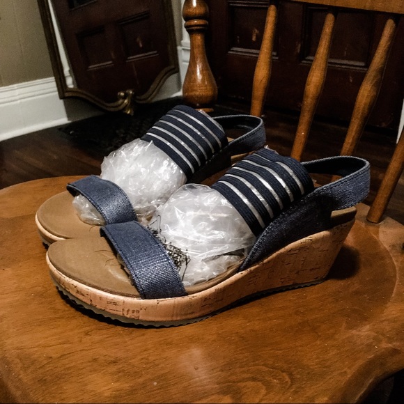 skechers beverlee smitten kitten women's wedge sandals